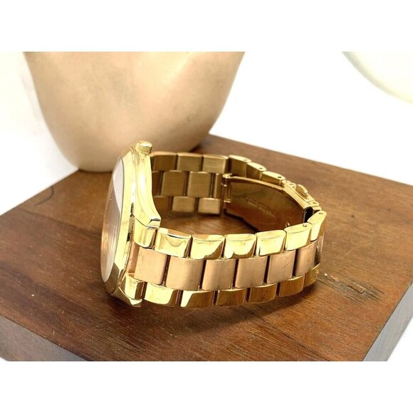 Michael Kors Women's Watch MK3493 Runway Quartz Two Tone Stainless Steel 42mm - Picture 8 of 13